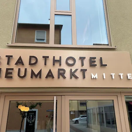 Hotell Stadthotel Neumarkt Mitte *