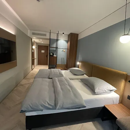 Stadthotel Neumarkt Mitte * 德尔奥博的新市场