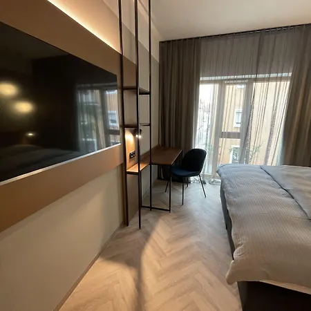 Stadthotel Neumarkt Mitte 德尔奥博的新市场