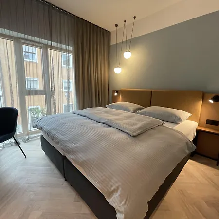 酒店 Stadthotel Neumarkt Mitte 德尔奥博的新市场