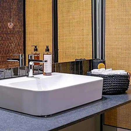 Stadthotel Neumarkt Mitte *