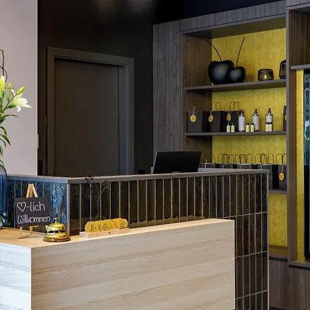 Stadthotel Neumarkt Mitte 酒店 *