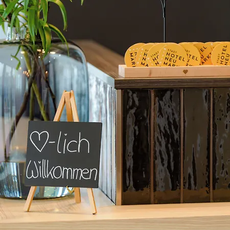 酒店 Stadthotel Neumarkt Mitte *