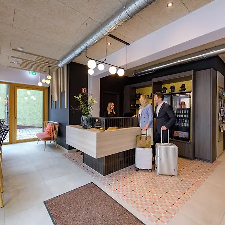 Stadthotel Neumarkt Mitte 德尔奥博的新市场